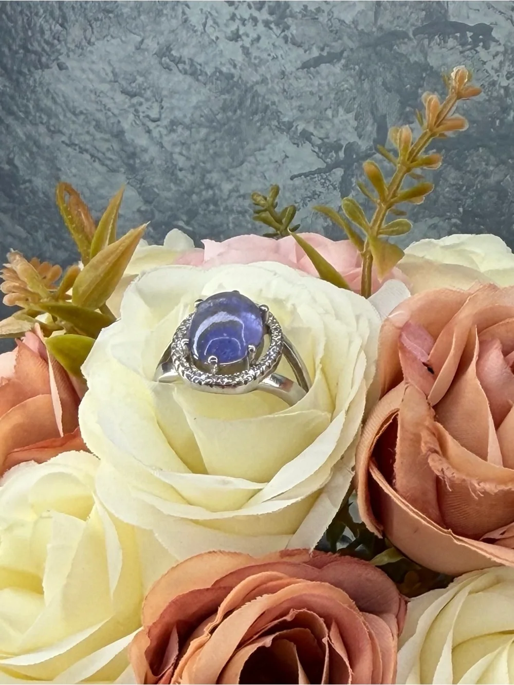 Enchanting 11x9mm Natural Blue Tanzanite 4.5CT Ring 925 Sterling Silver Size 7